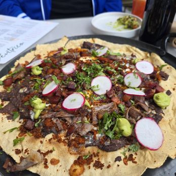 Centrico - La ayuda - Mexican Near Me - Anaheim, California