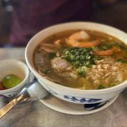 Corner 99 - Banh canh cua