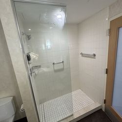 The Inn at Swarthmore - Bathroom