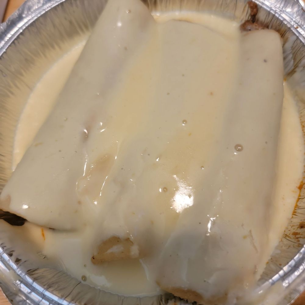 El Jarritos - Beef enchiladas with cheese - Mexican Near Me - Bossier City, Louisiana