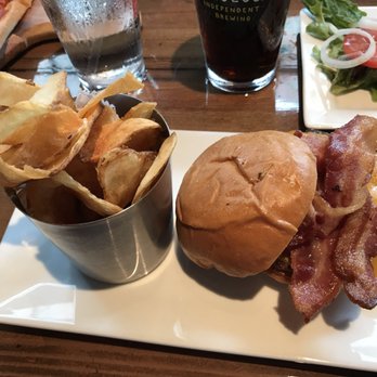 Wingcraft Kitchen & Beer Bar - Bacon cheeseburger with homemade chips - Gastropubs Near Me - Atlantic City, New Jersey Wingcraft Kitchen & Beer Bar - Bacon cheeseburger with homemade chips - Gastropubs Near Me - Atlantic City, New Jersey