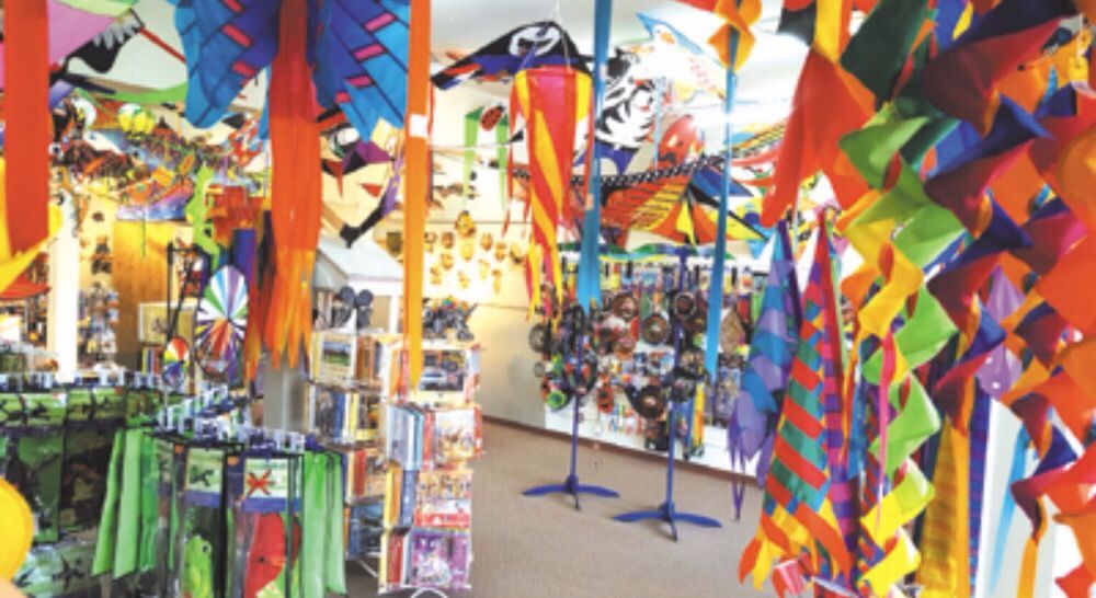 ZEPHYRUS KITE STORE & MORE Updated September 2024 56 N Hwy 101