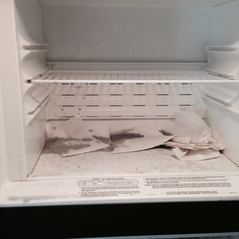 RVs 4 Less - nasty, disgusting freezer, failed twice! - RV Dealers Near Me - Madera, California