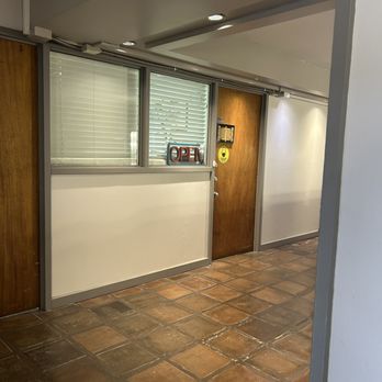 Healing Hands - Suite 204-C - Massage Therapy Near Me - Honolulu, Hawaii Healing Hands - Suite 204-C - Massage Therapy Near Me - Honolulu, Hawaii