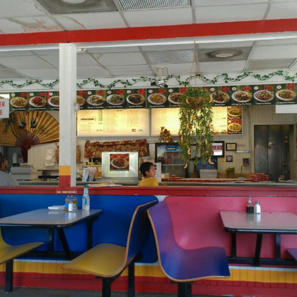 China Feast - a restaurant with colorful booths and tables - Chinese Near Me - Kansas City, Kansas China Feast - a restaurant with colorful booths and tables - Chinese Near Me - Kansas City, Kansas