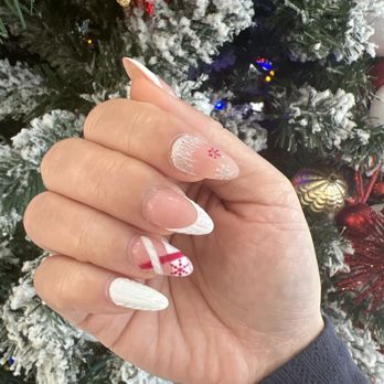 Sugar Polish Nail Bar - Christmas nails - Nail Salons Near Me - Atlanta, Georgia Sugar Polish Nail Bar - Christmas nails - Nail Salons Near Me - Atlanta, Georgia