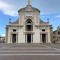 Basilica Santa Maria degli Angeli - Outside