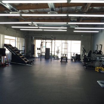 Align Pilates - Pilates sessions offered with access to 2,000 square foot gym. - Pilates Near Me - Irvine, California Align Pilates - Pilates sessions offered with access to 2,000 square foot gym. - Pilates Near Me - Irvine, California