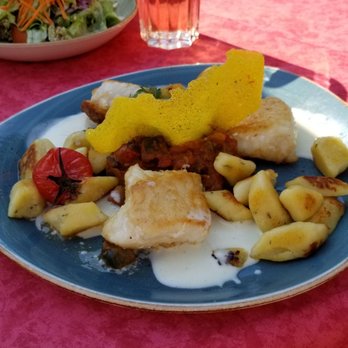 Watts Brasserie - Fish for lunch - Beer Garden Near Me - Ettlingen, BW Watts Brasserie - Fish for lunch - Beer Garden Near Me - Ettlingen, BW