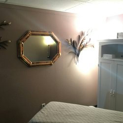 Anastasias Health and Wellness Spa - Treatment room