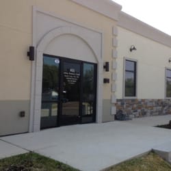 Kuo David, MD PhD - Clinic entrance on Anna Drive
