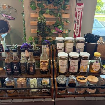 The Tea Spout - Hot sauce and honey bar - Specialty Food Near Me - Chesterfield, Missouri The Tea Spout - Hot sauce and honey bar - Specialty Food Near Me - Chesterfield, Missouri