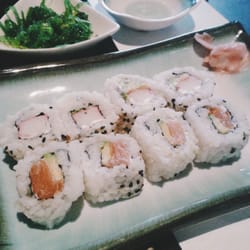 Sushi Chef II - California roll de salmón/cangrejo + aguacate + queso.