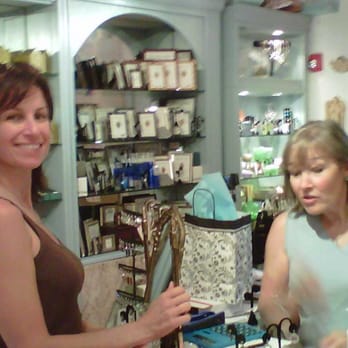 The Prince's Table - Bella jewelry - Framing Near Me - Glen Ellyn, Illinois