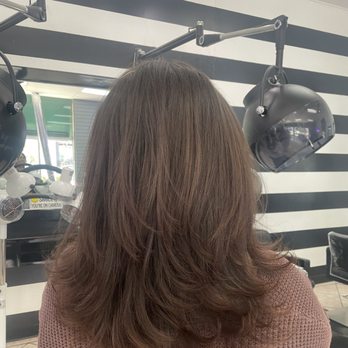 Oh Em Gee Beauty Lounge - Hair cut - Hair Stylists Near Me - Downey, California
