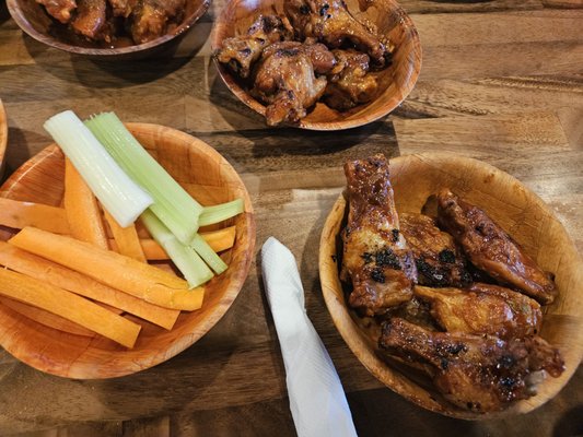 Duff's Famous Wings by null