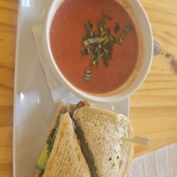 Plant Craft Kitchen - Vegan Near Me - St. Louis, Missouri