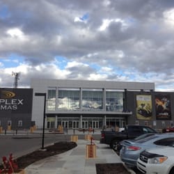 Cineplex Cinemas Manning Town Centre - Shiny new theatre!
