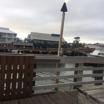 Red's Ice House - View from patio. - Seafood Near Me - Mount Pleasant, South Carolina