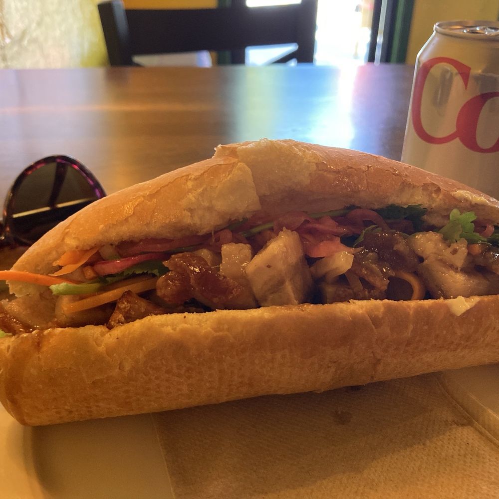 An's House - Crispy pork belly Banh Mi - Vietnamese Near Me - Warren, Ohio An's House - Crispy pork belly Banh Mi - Vietnamese Near Me - Warren, Ohio