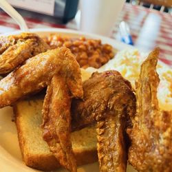 Gus's World Famous Fried Chicken