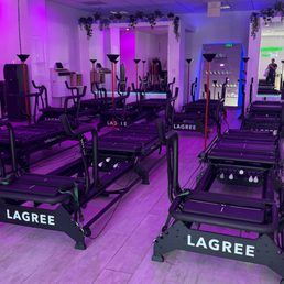 Took the beginners class -- completely different than Pilates foundations classes.