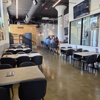Foreign Exchange Brewing - Brewpubs Near Me - Aurora, Illinois