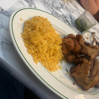 Cafe Central - Puerto Rican Near Me - Chicago, Illinois