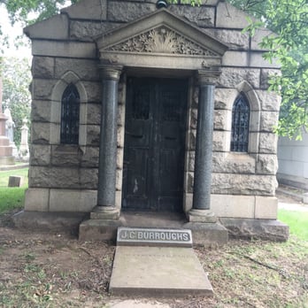 Elmwood Cemetery - Funeral Services & Cemeteries Near Me - Charlotte, North Carolina Elmwood Cemetery - Funeral Services & Cemeteries Near Me - Charlotte, North Carolina