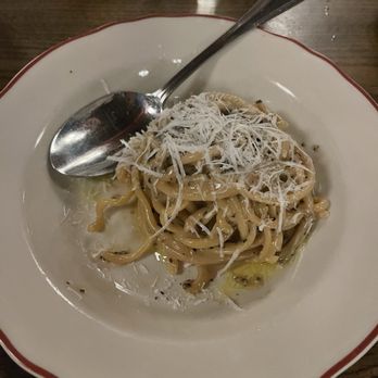 Pelato - Bucatini Cacio e Pepe - Italian Near Me - Nashville, Tennessee Pelato - Bucatini Cacio e Pepe - Italian Near Me - Nashville, Tennessee