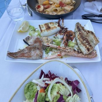 Lo Smeraldino - Seafood Near Me - Amalfi, SA Lo Smeraldino - Seafood Near Me - Amalfi, SA