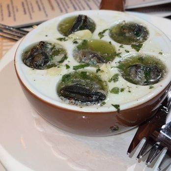 Café du Soleil - Escargots de Bourgogne - French Near Me - New York, New York Café du Soleil - Escargots de Bourgogne - French Near Me - New York, New York
