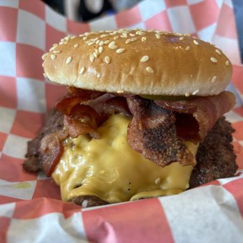PrimeTime Bar & Grill - #51 - Sports Bars Near Me - Chicago, Illinois