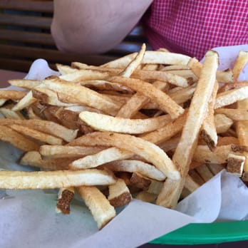 Annie's - Fresh cut fries at Annie's on stark - Burgers Near Me - Portland, Oregon