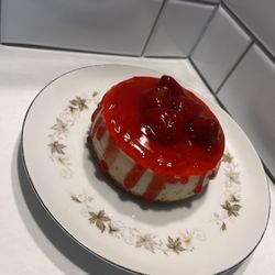 Coleys Vegan Treats - Strawberry cheesecake