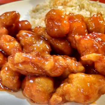 Mama's Kitchen - Mama's chicken and rice. - Taiwanese Near Me - Duluth, Georgia