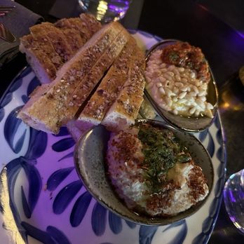 Con Alma - Baba and Hummus - Cocktail Bars Near Me - Pittsburgh, Pennsylvania Con Alma - Baba and Hummus - Cocktail Bars Near Me - Pittsburgh, Pennsylvania