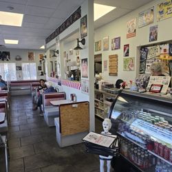 tootsie’s diner