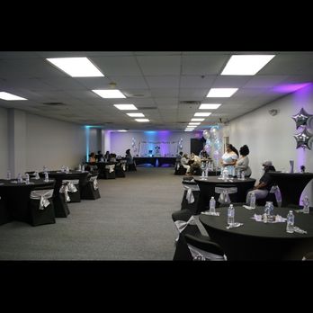 The LinQ Event Center - View of dinner tables - Venues & Event Spaces Near Me - West Chester, Ohio The LinQ Event Center - View of dinner tables - Venues & Event Spaces Near Me - West Chester, Ohio