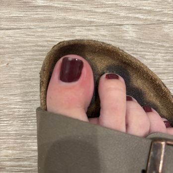 Fancy Nails - This photo is less than 48 hours after my pedicure. - Nail Salons Near Me - Burke, Virginia
