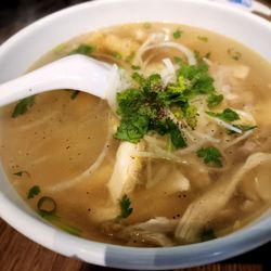 Pho Ga Hien Vuong Noodle House - Chicken Pho
