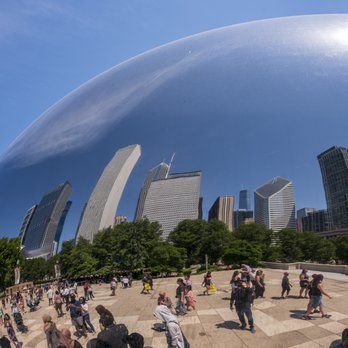 Cloud Gate - Public Art Near Me - Chicago, Illinois