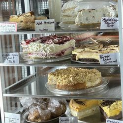Café Kelm - Kuchentheke Cafe Kelm