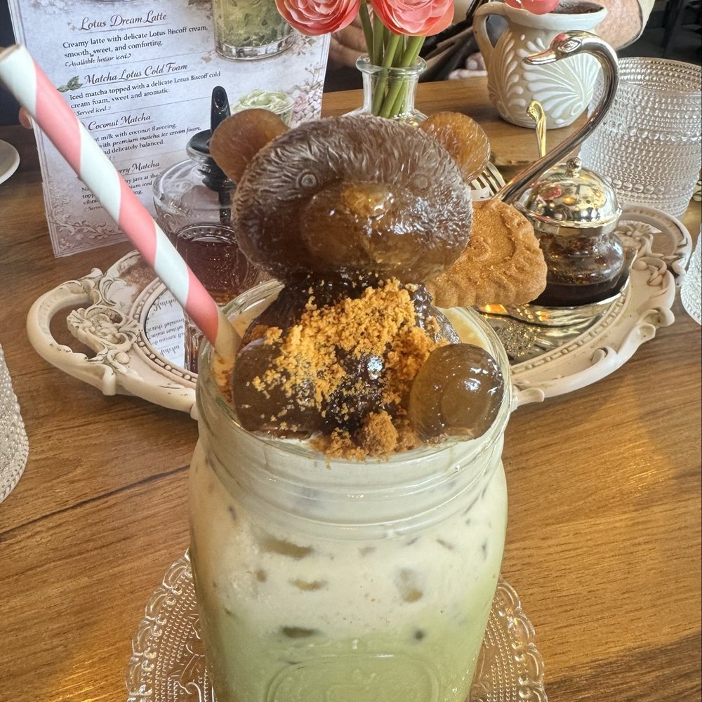 El Encanto - Lotus dream latte 10/10!!!!! - Breakfast & Brunch Near Me - San Diego, California