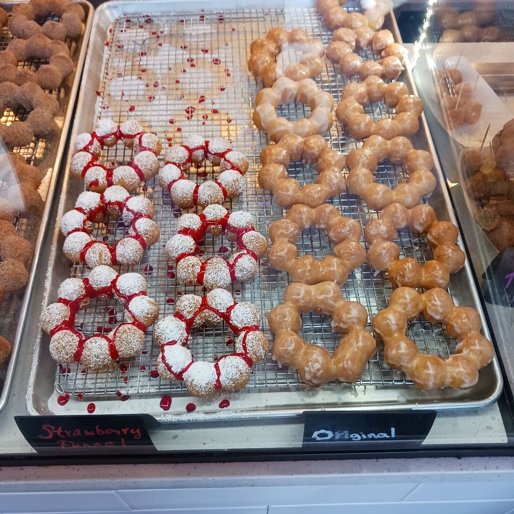 Domo Desserts - Donuts Near Me - Temecula, California Domo Desserts - Donuts Near Me - Temecula, California