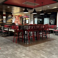 Arby's - Arbys dine in.