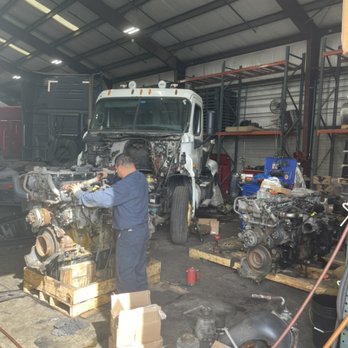 NDTR Center - Engine replacements/rebuilds all done by our inhouse pros! - Commercial Truck Repair Near Me - Addison, Illinois NDTR Center - Engine replacements/rebuilds all done by our inhouse pros! - Commercial Truck Repair Near Me - Addison, Illinois