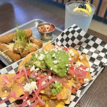 Curveball Kitchen - Nachos and mozzarella sticks apps ! - Burgers Near Me - Oklahoma City, Oklahoma Curveball Kitchen - Nachos and mozzarella sticks apps ! - Burgers Near Me - Oklahoma City, Oklahoma