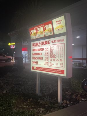 In-N-Out Burger by null