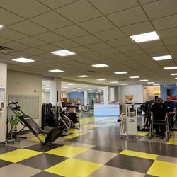 AMITA Health Outpatient Center Schaumburg